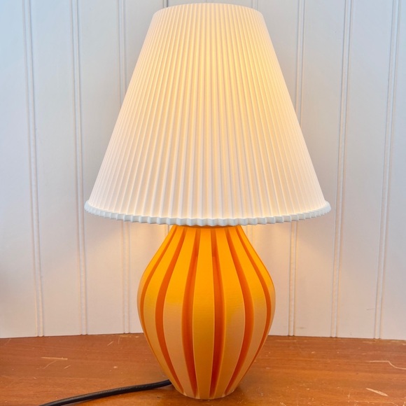 The Okami Lamp, Desk Lamp, Bedside Lamp, Modern Home and Office - Picture 2 of 10